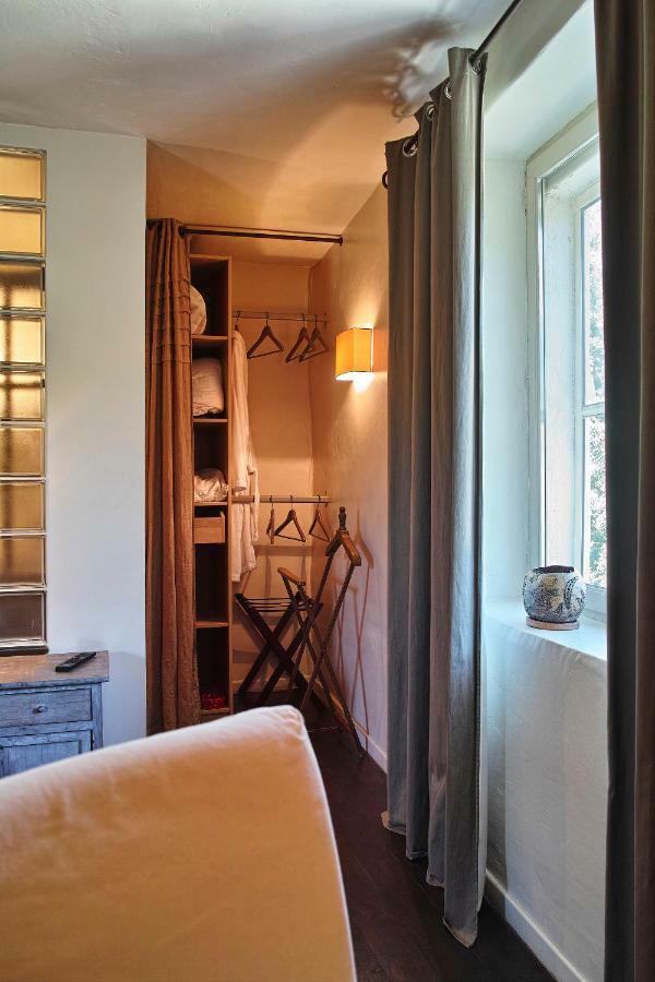 Le Moulin De Picaud Bed & Breakfast Grans Exterior foto